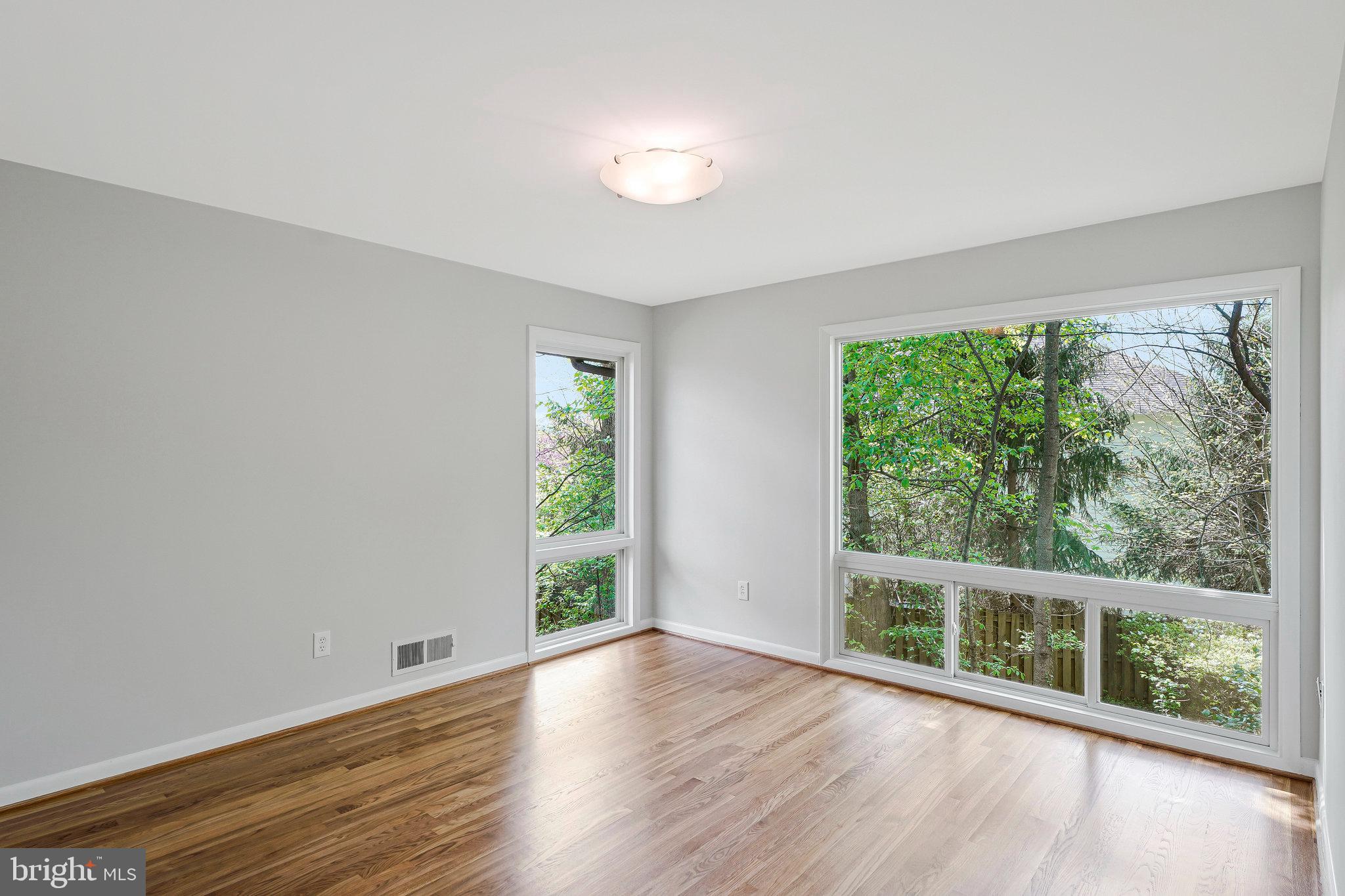 TIMBER VALLEY - Residential