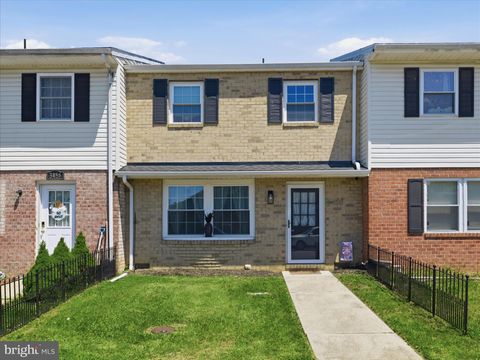 Townhouse For Sale - 3450 Gregway Drive Dr<br/> Franklin County, CHAMBERSBURG, PA 17201