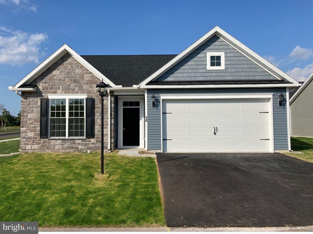 CUMBERLAND VILLAGE - Residential