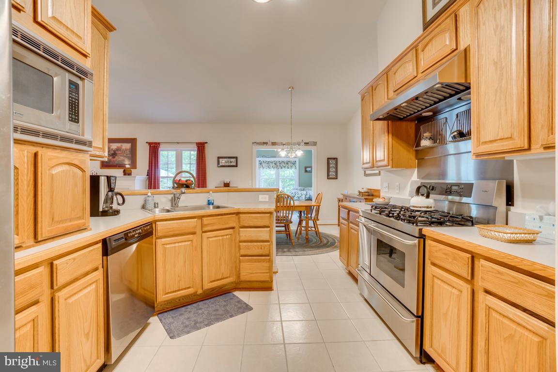 THE OAKS AT FERRY FARM - Residential