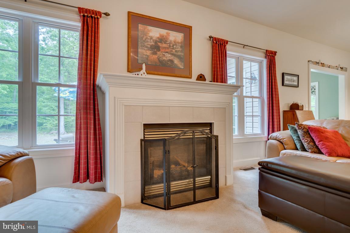 THE OAKS AT FERRY FARM - Residential