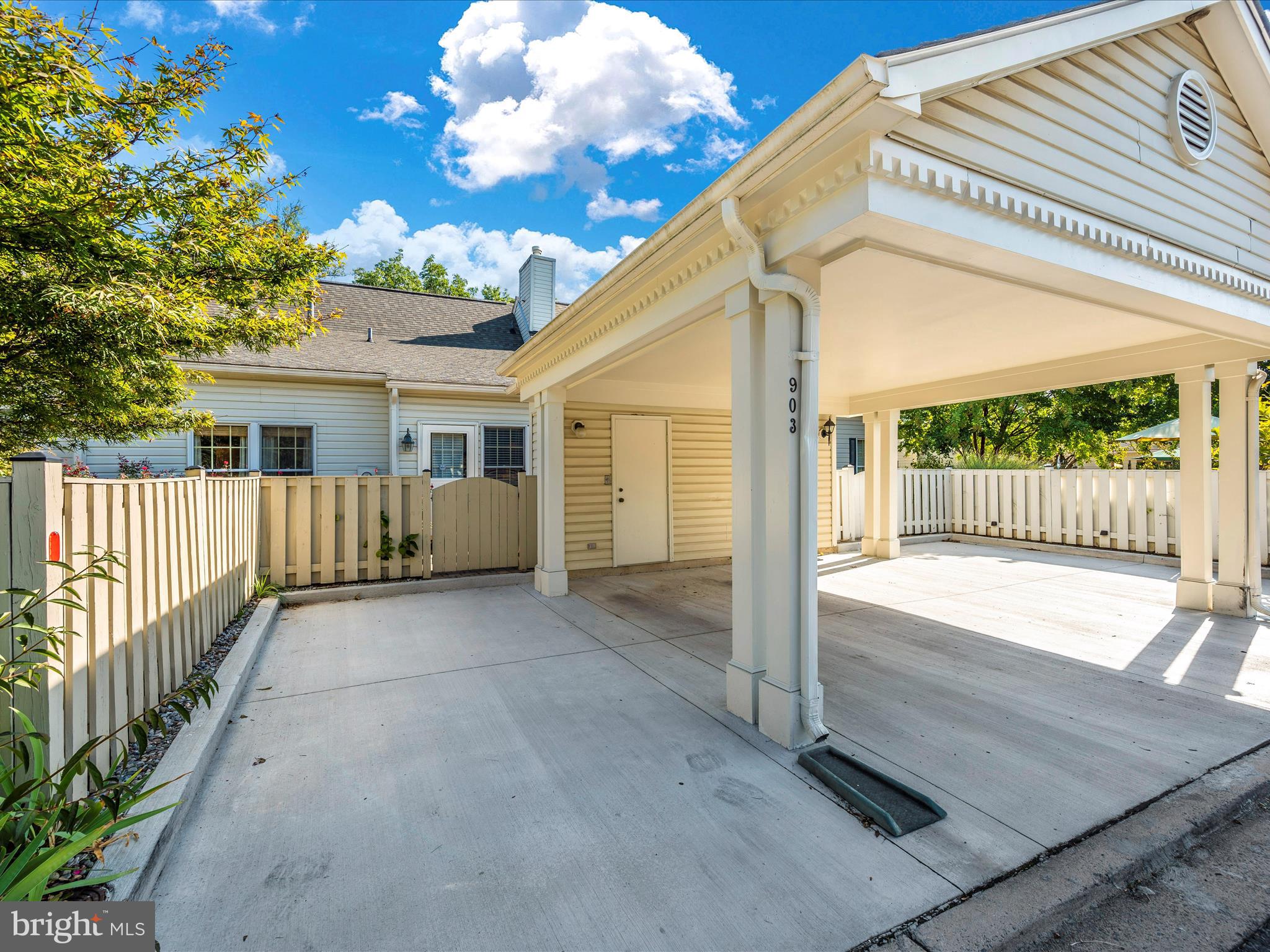 WATERFORD - Residential