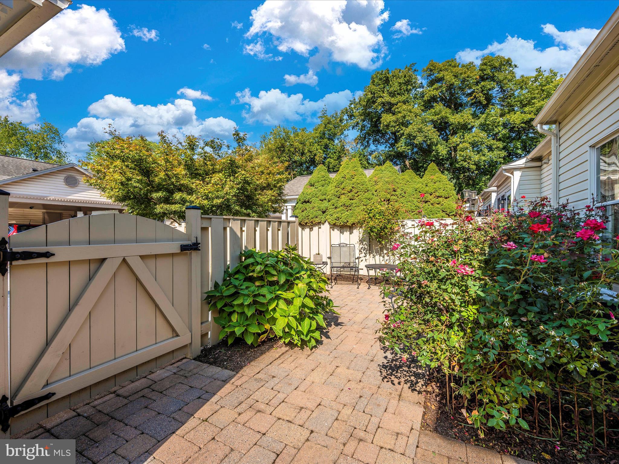 WATERFORD - Residential