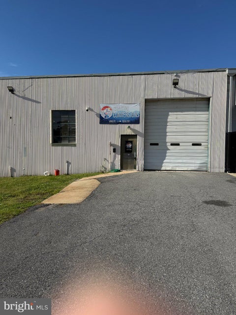 Photo of 1860 Hanover Pike, HAMPSTEAD, MD 21074 (MLS # MDCR2038090)