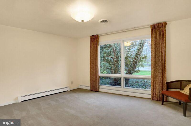 PENNSBORO MANOR - Residential
