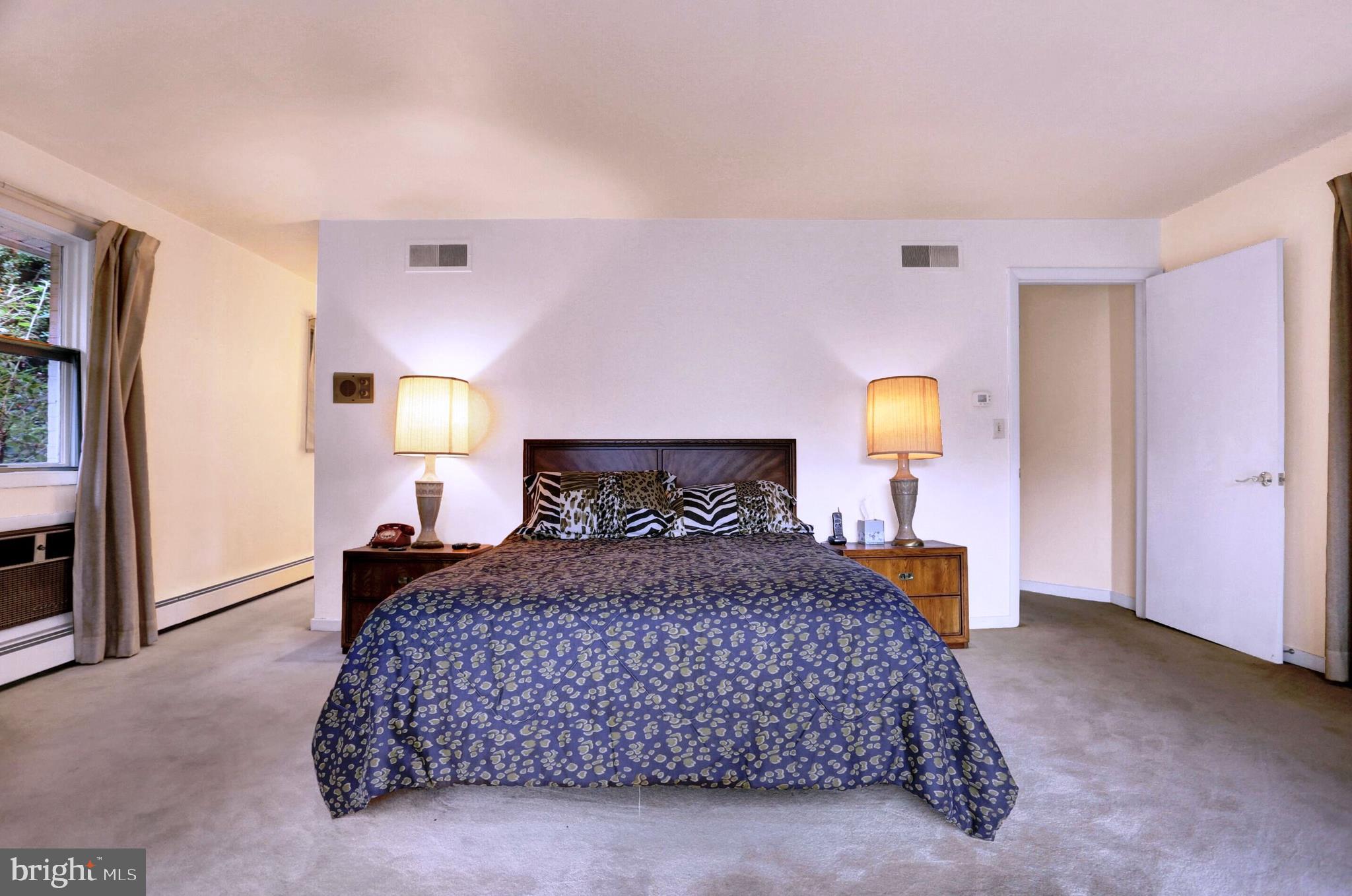 PENNSBORO MANOR - Residential