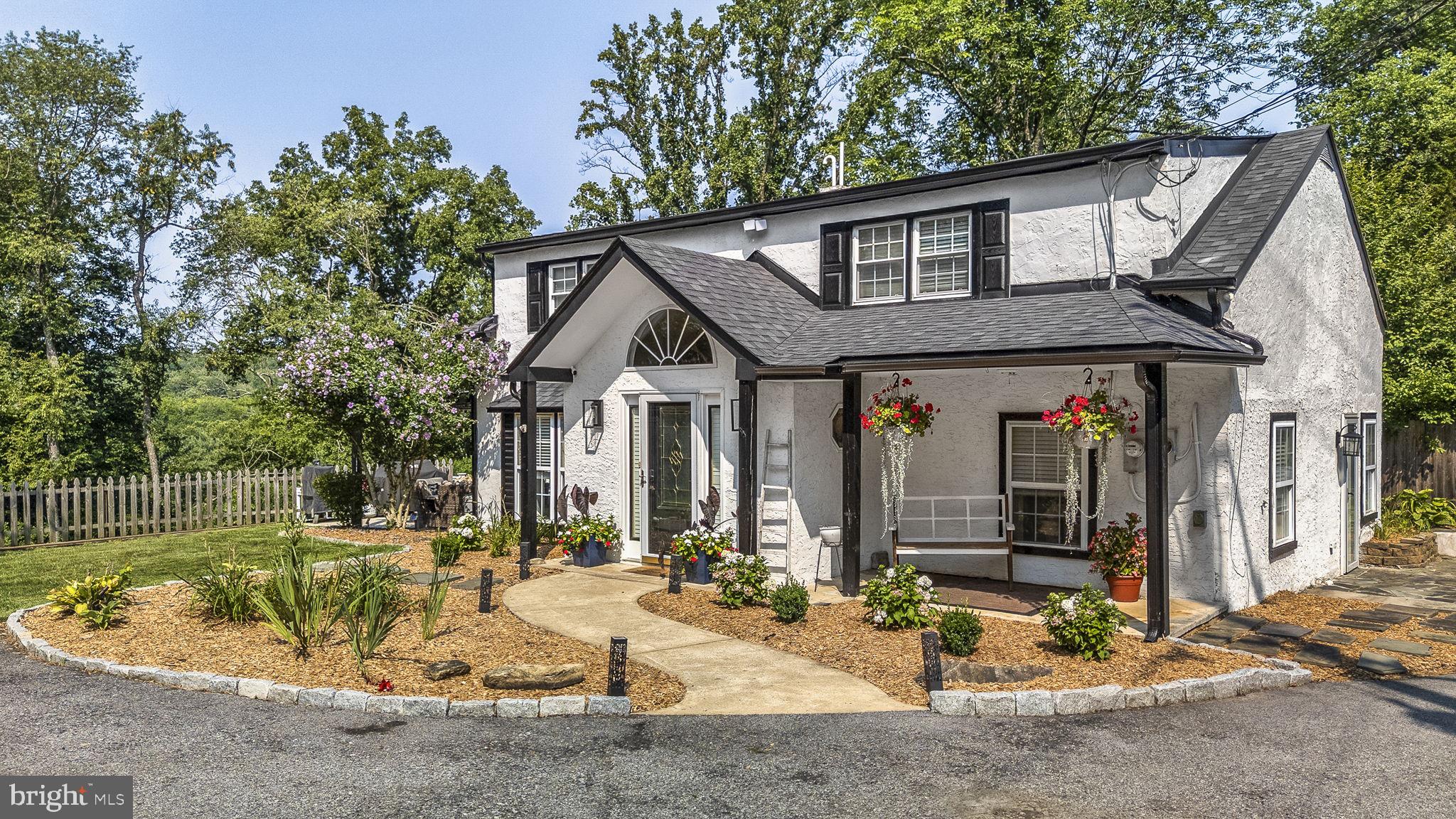 75 LYNDELL ROAD