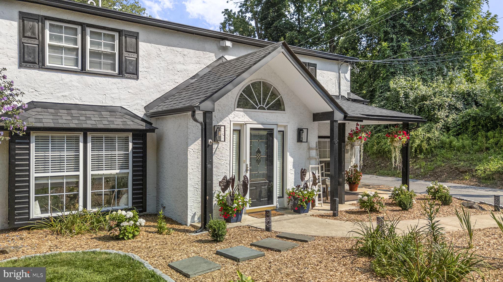 75 LYNDELL ROAD