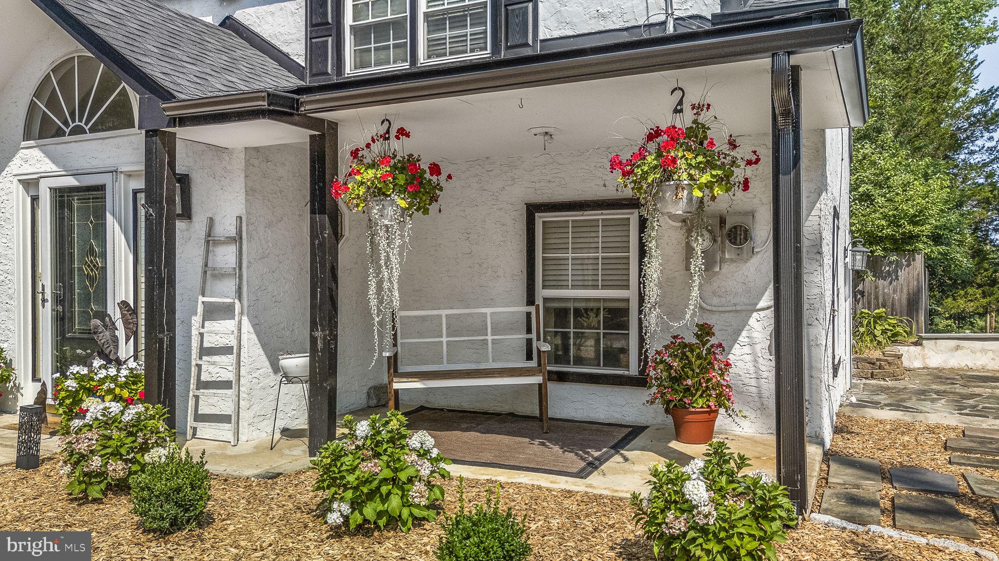 75 LYNDELL ROAD