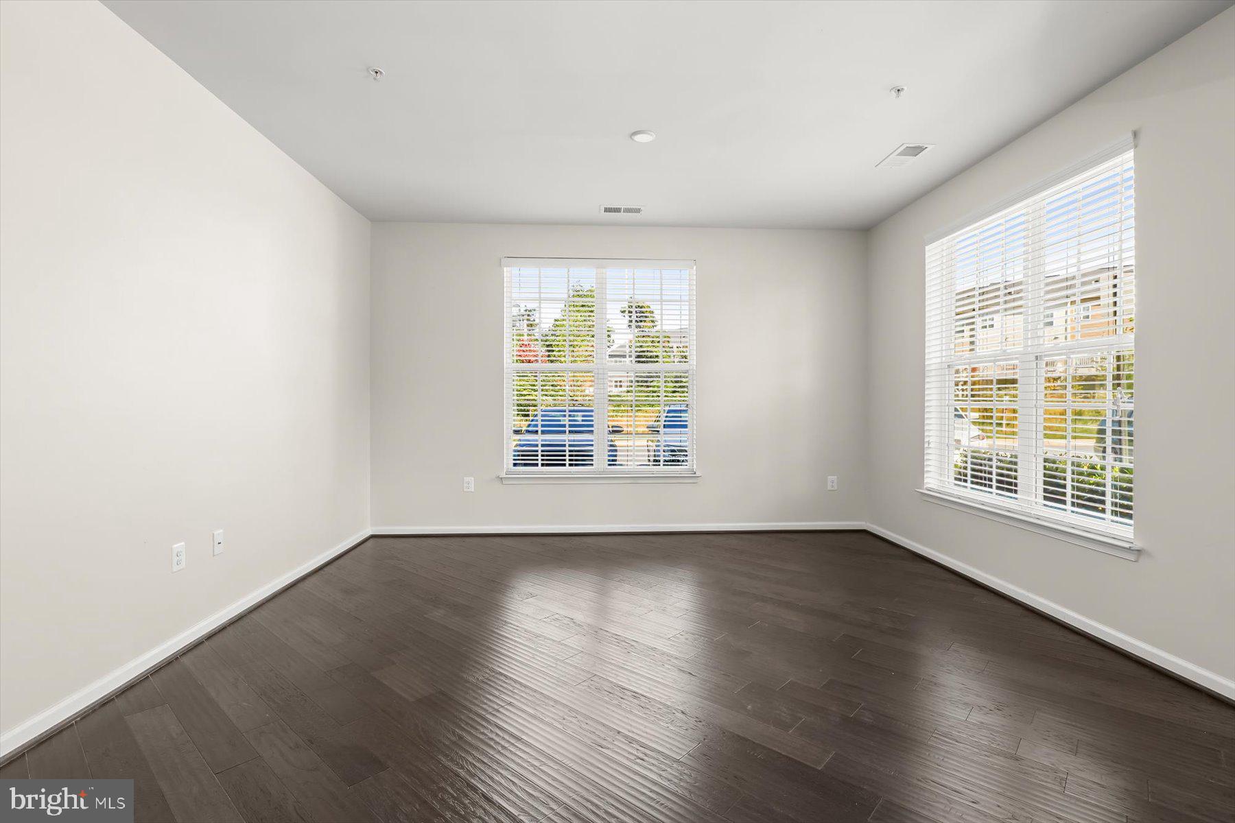 NORBECK CROSSING - Residential