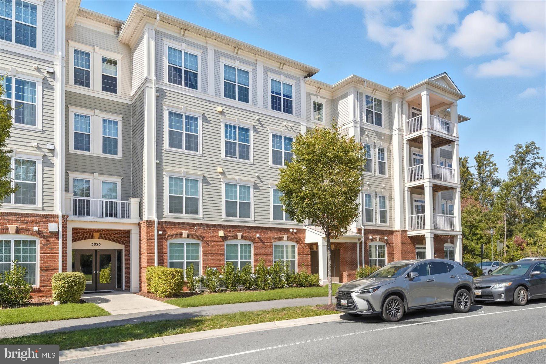 NORBECK CROSSING - Residential