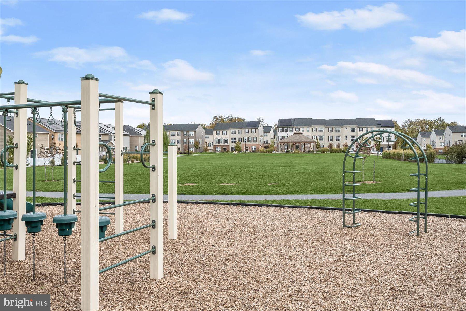 NORBECK CROSSING - Residential