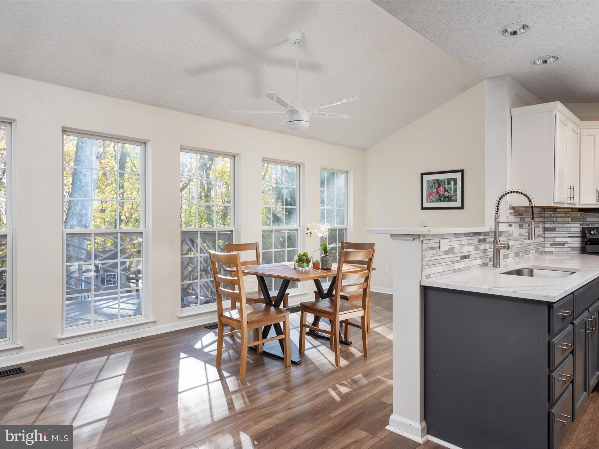 NORTH BROOK - Residential