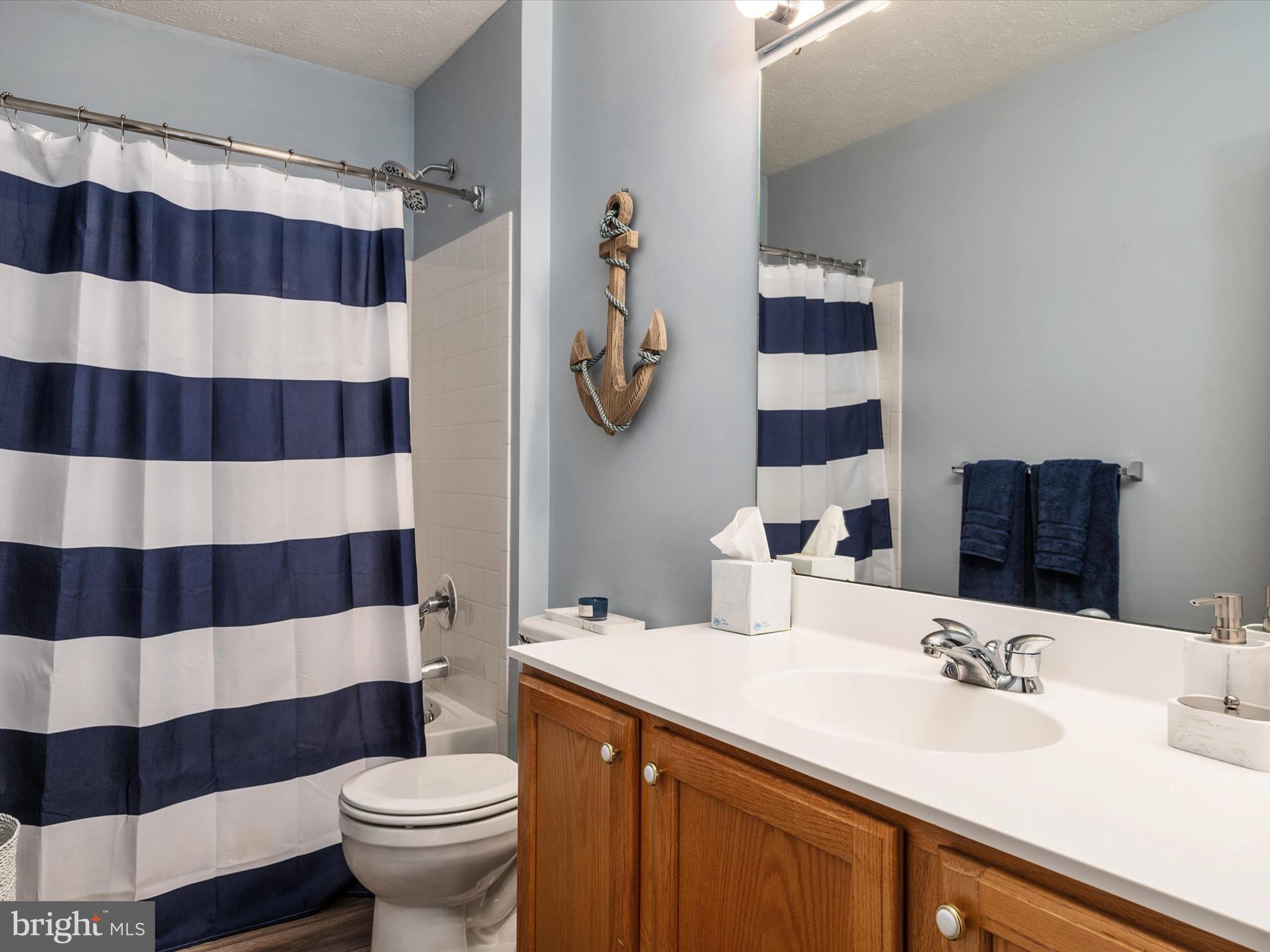 NORTH BROOK - Residential