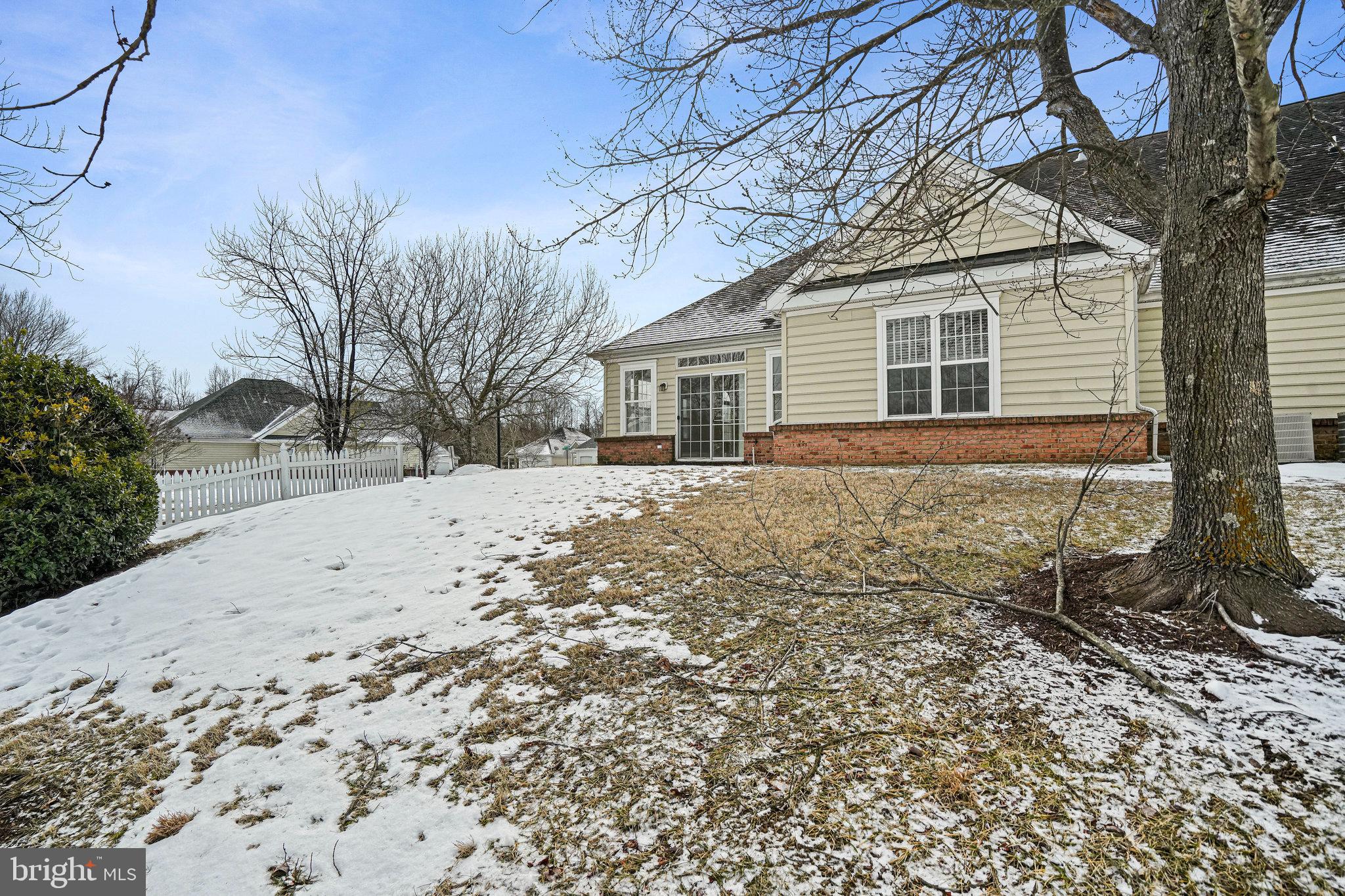 CAMERON GROVE - Residential