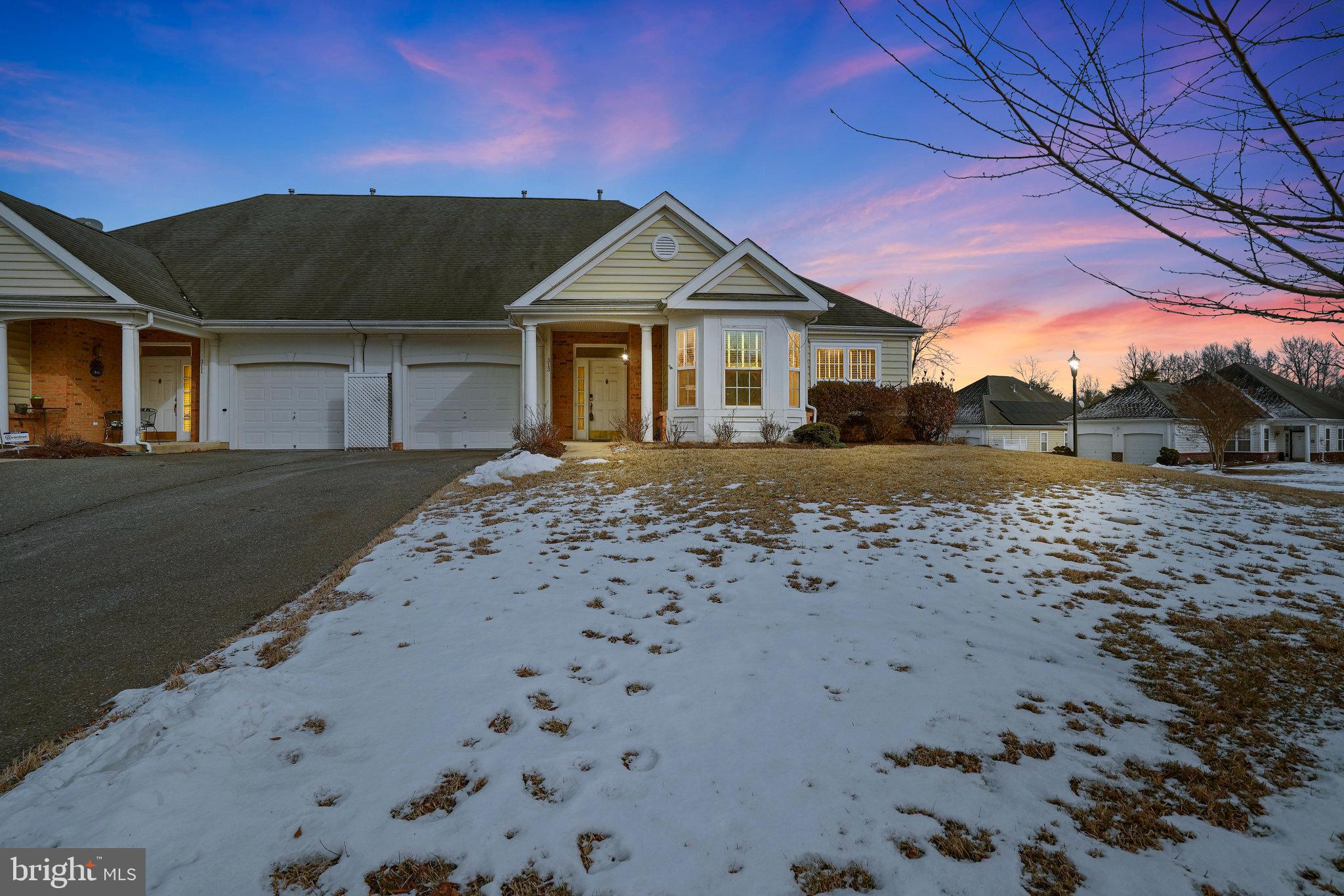 CAMERON GROVE - Residential