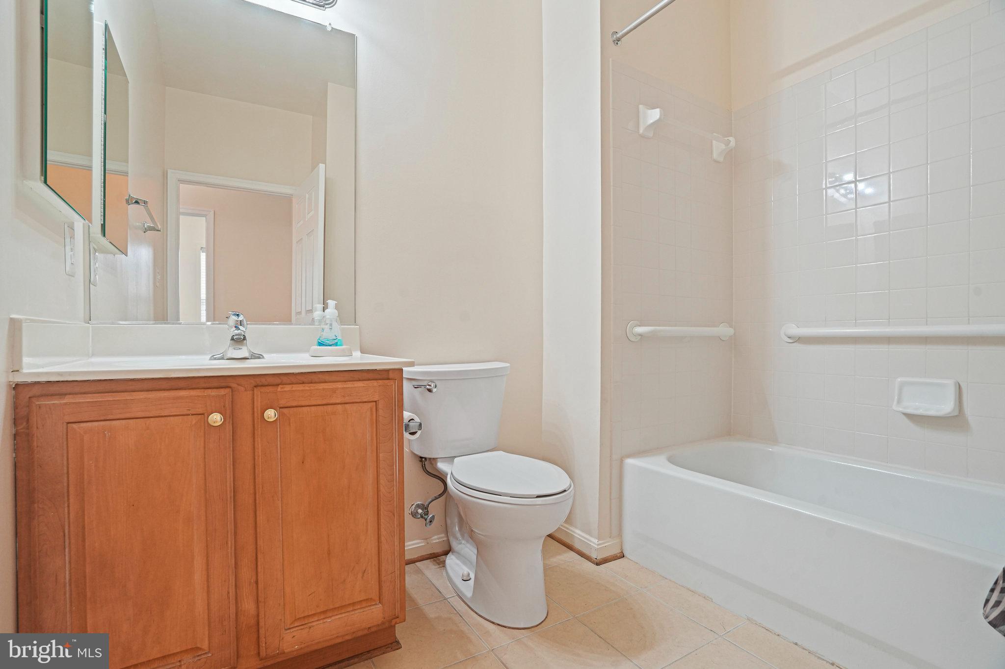 CAMERON GROVE - Residential