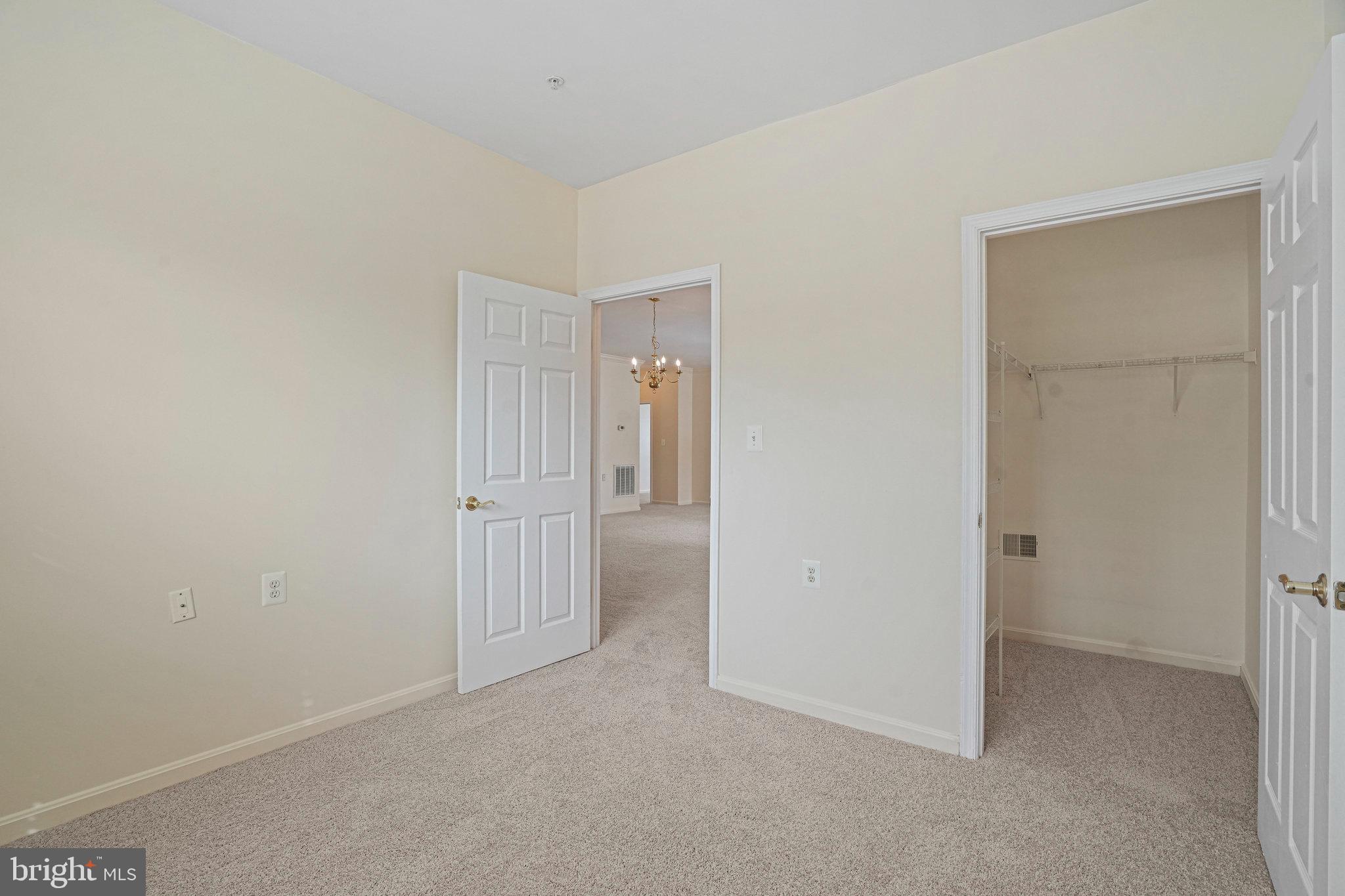 CAMERON GROVE - Residential