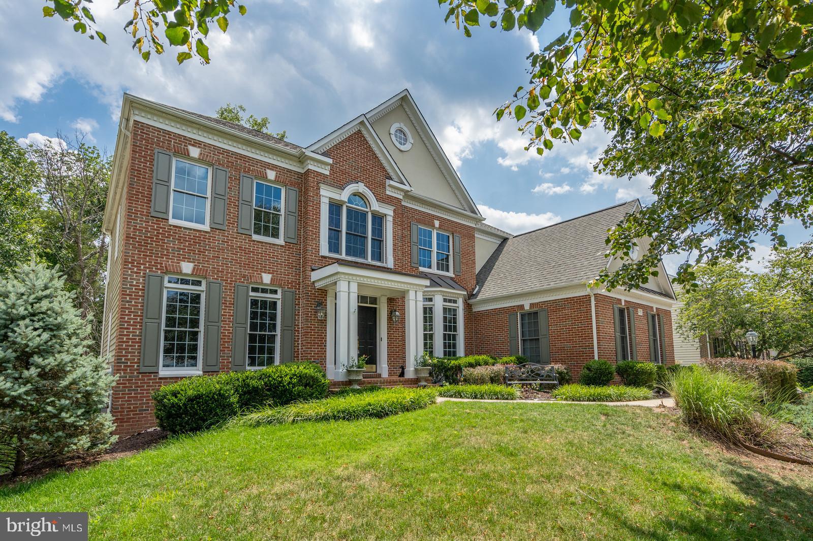 SOUTH RIDING - Residential