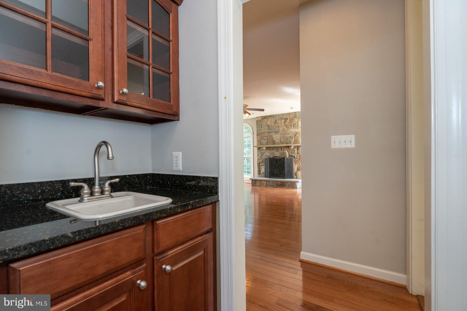 SOUTH RIDING - Residential