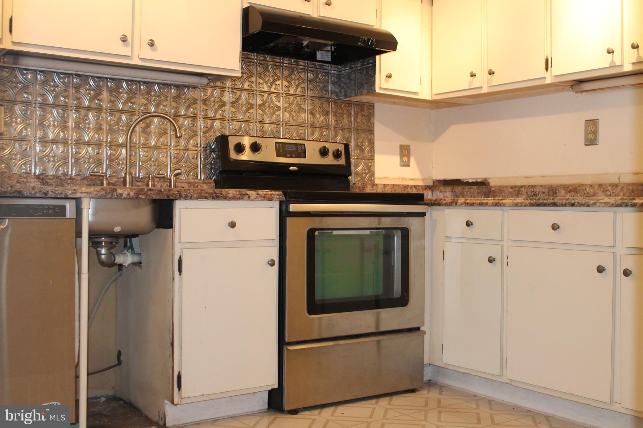 23 BEECHTREE LANE