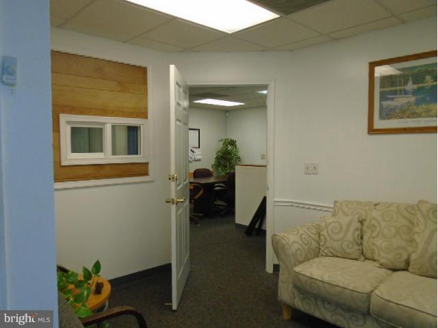 RIVERTOWNE SUITES OFFICE - Commercial Lease