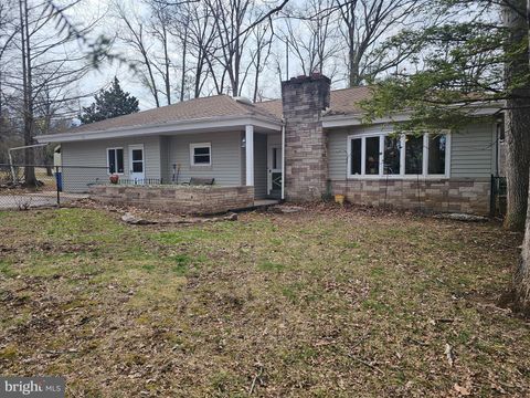 160 KENNEDY LANE ETTERS PA 17319