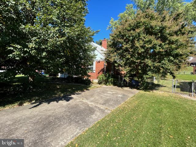 LAURAVILLE HISTORIC DISTRICT - Residential