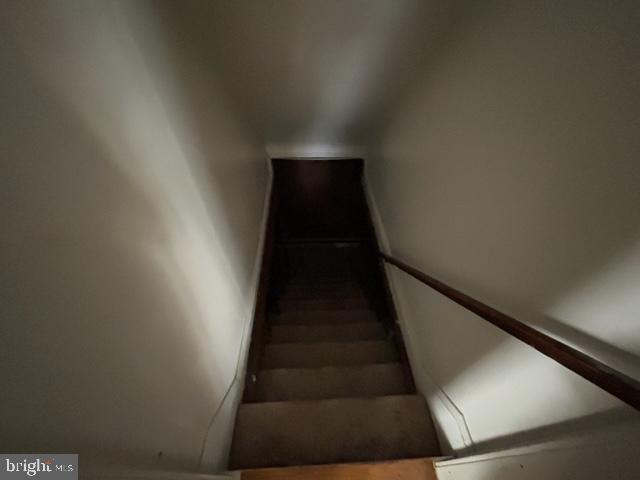 LAURAVILLE HISTORIC DISTRICT - Residential