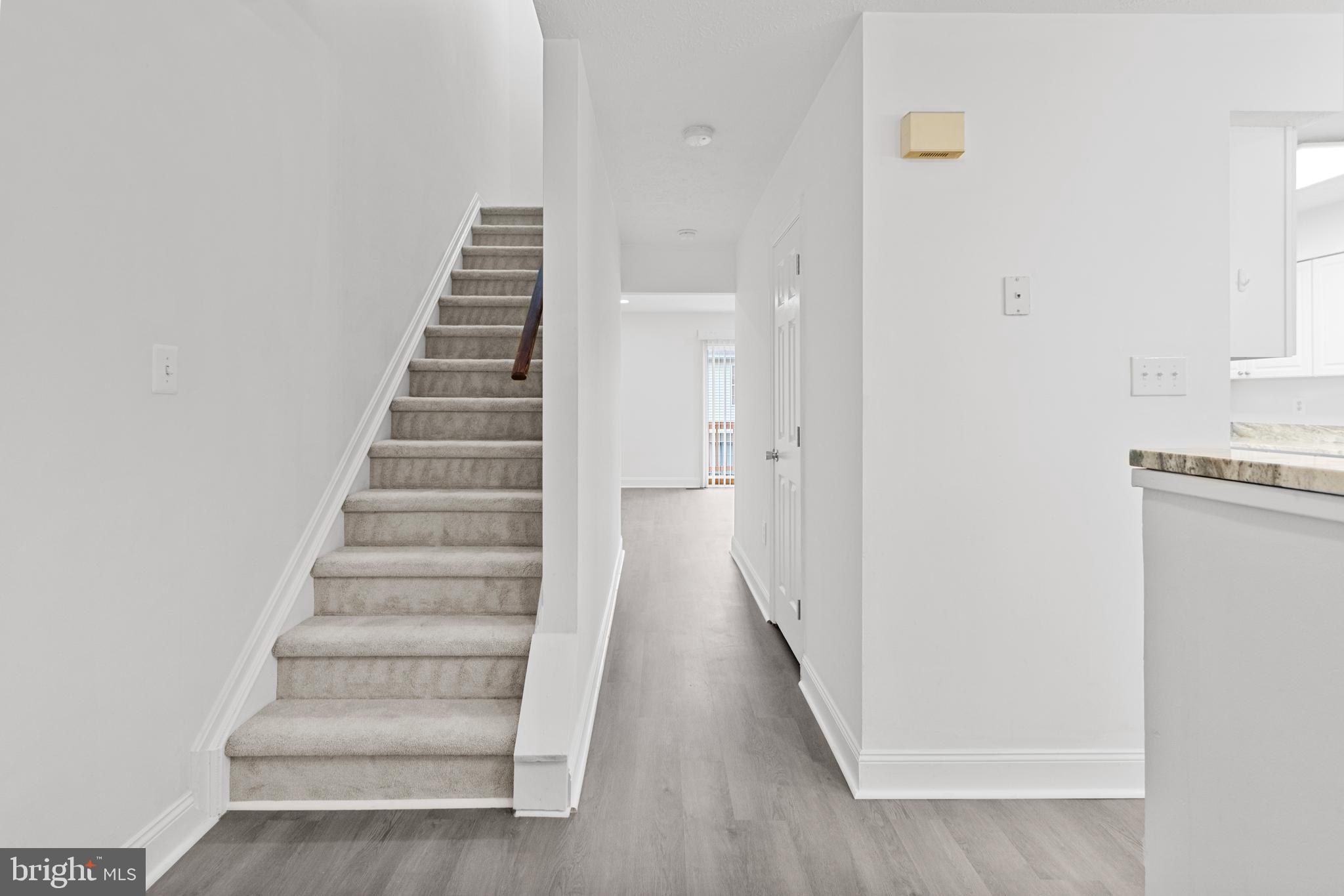 CHARLESTON TERRACE LA PLATA - Residential