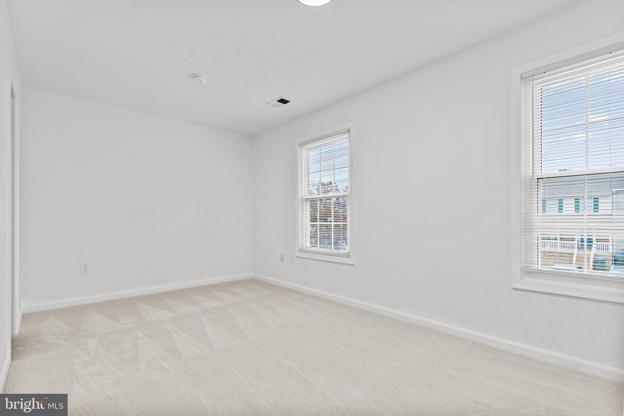 CHARLESTON TERRACE LA PLATA - Residential