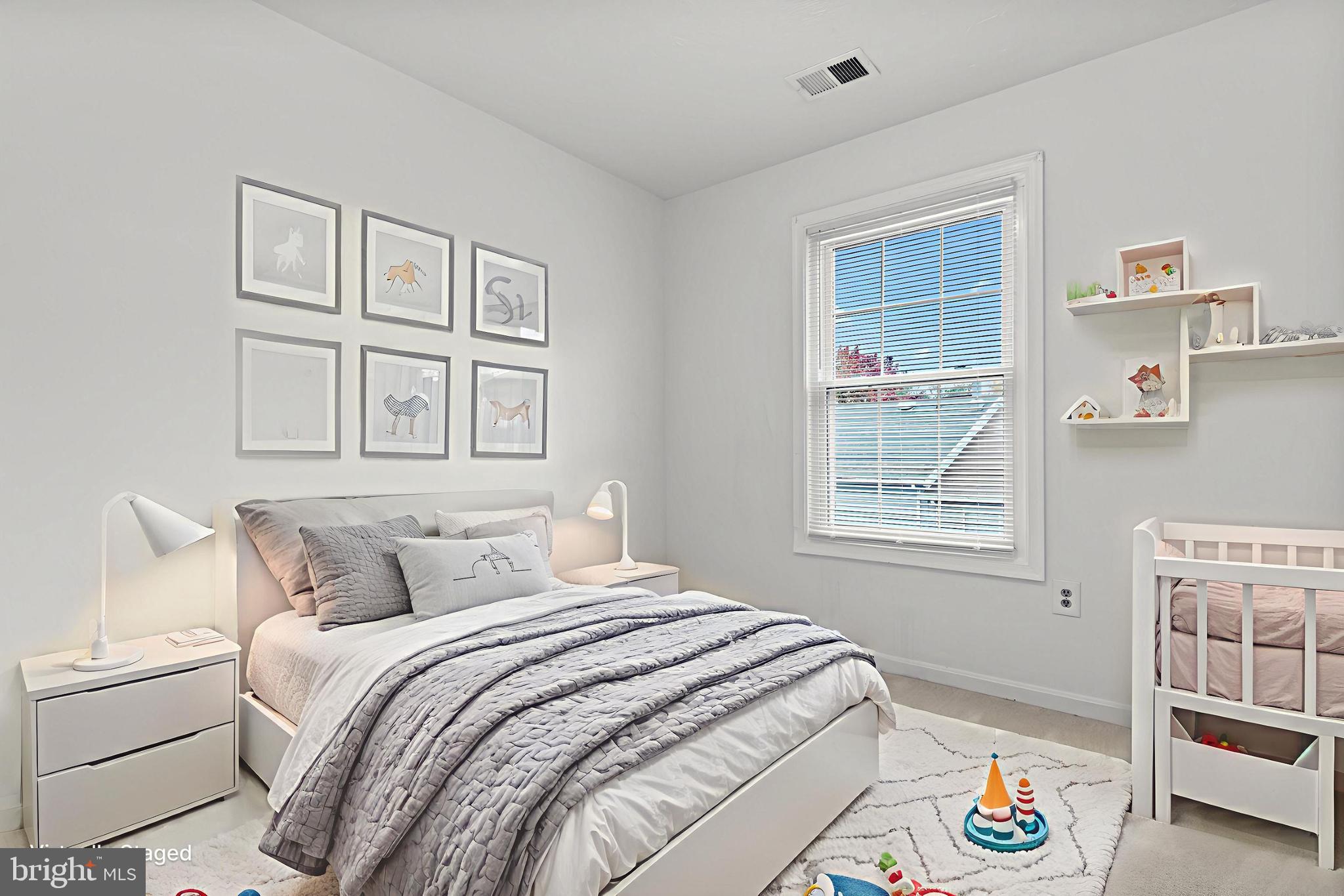 CHARLESTON TERRACE LA PLATA - Residential