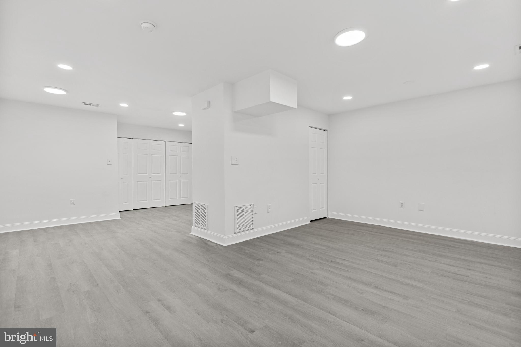 CHARLESTON TERRACE LA PLATA - Residential