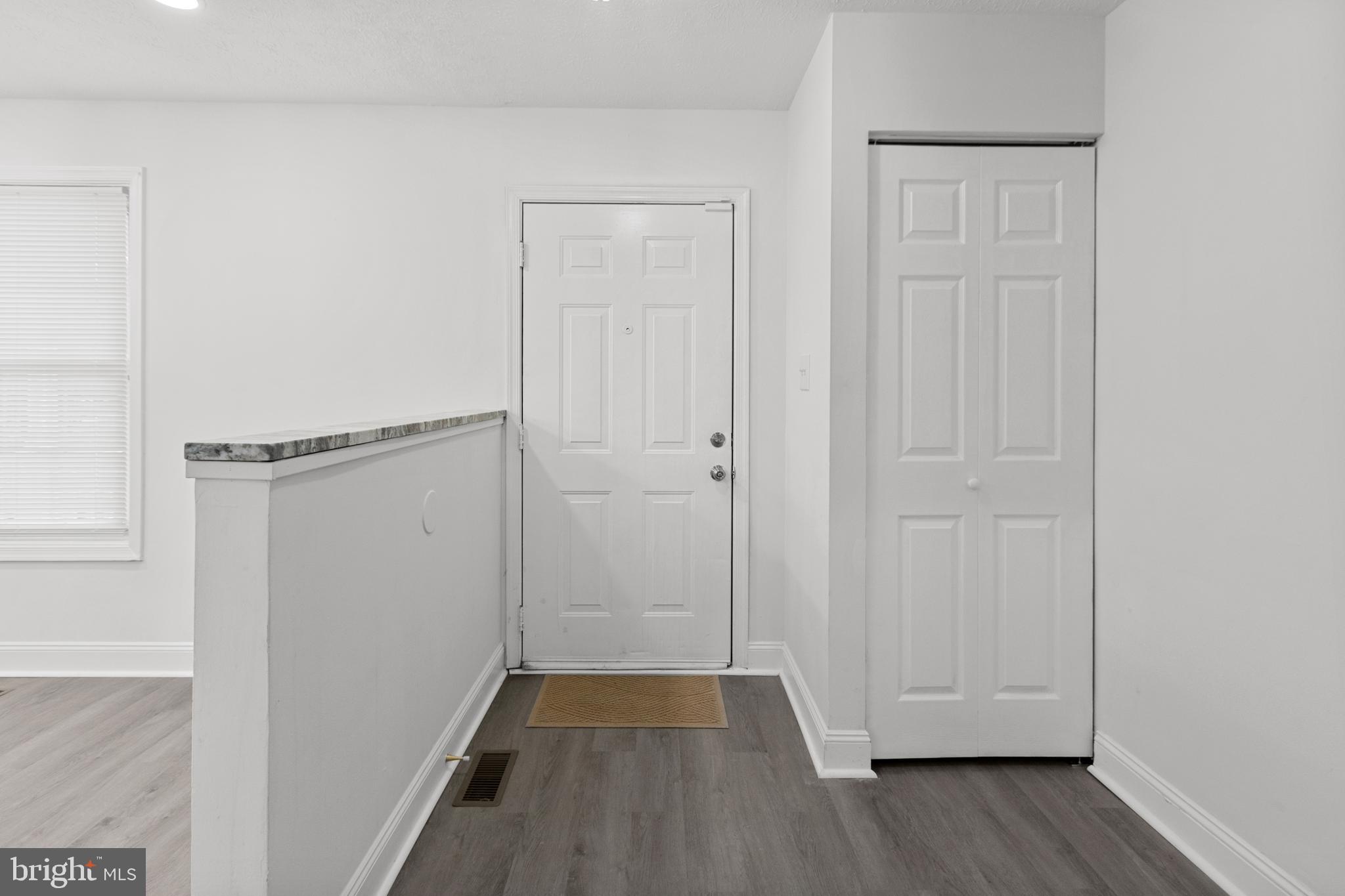 CHARLESTON TERRACE LA PLATA - Residential