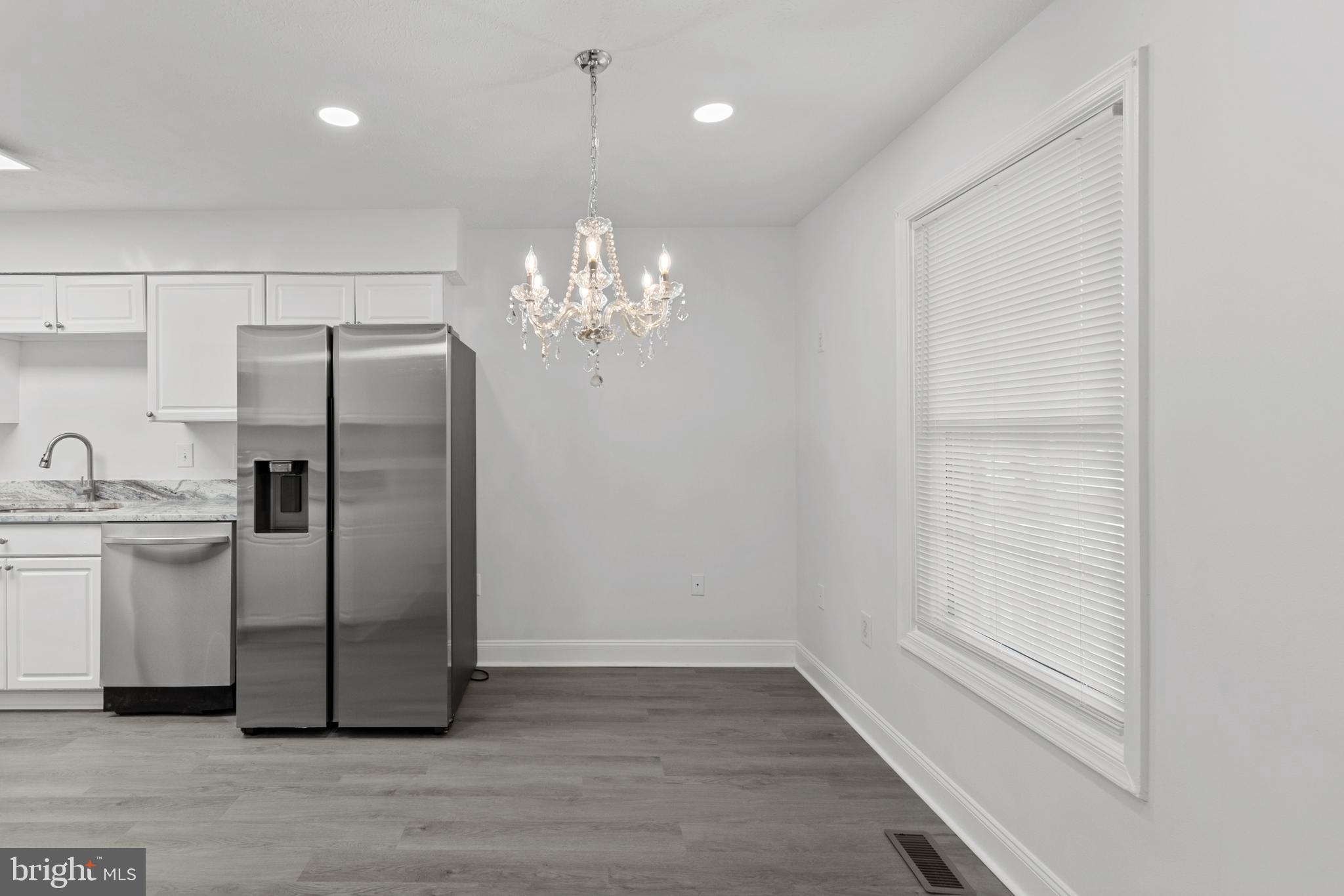 CHARLESTON TERRACE LA PLATA - Residential