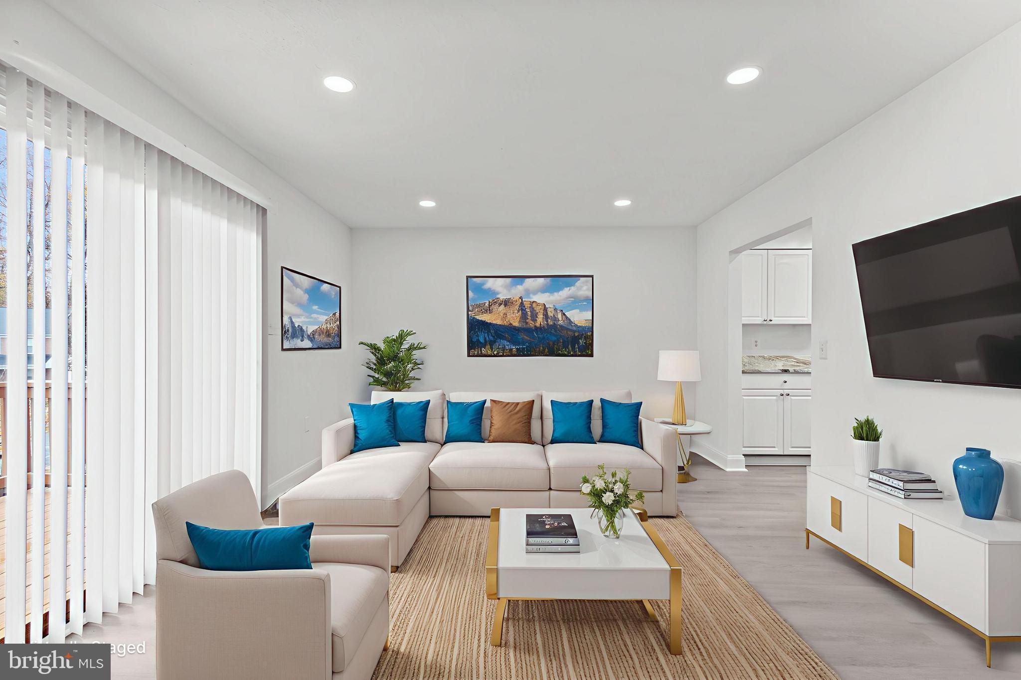 CHARLESTON TERRACE LA PLATA - Residential