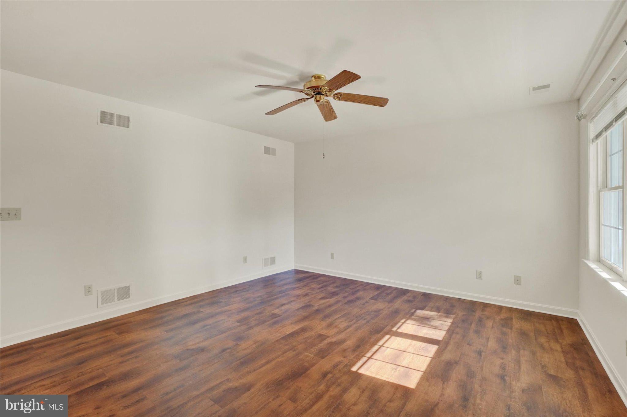 3097 LAKEFIELD ROAD 3097
