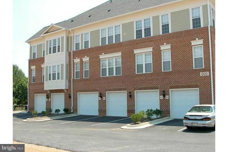 EDELEN STATION - Residential Lease