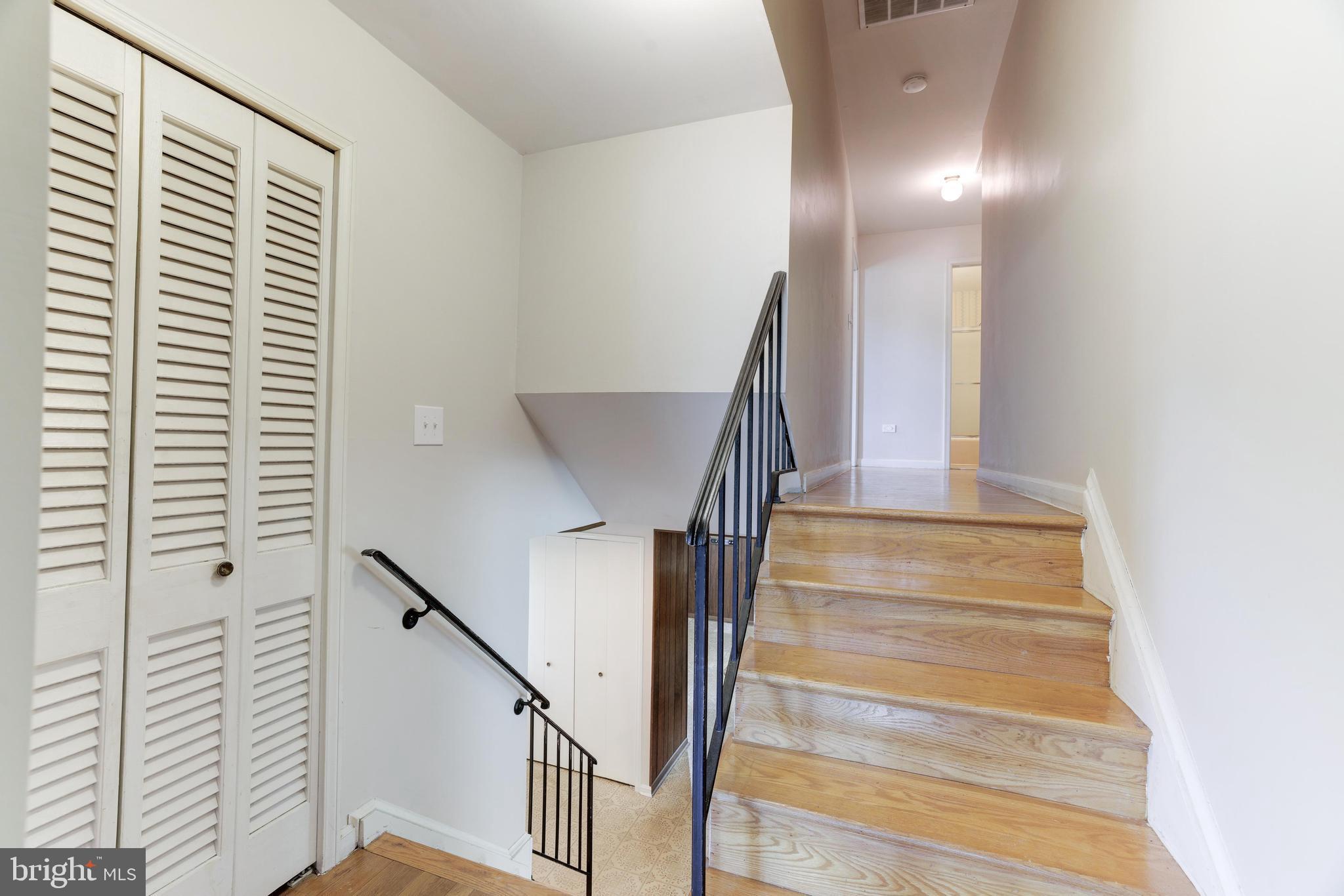 TANTALLON ON THE POTOMAC - Residential