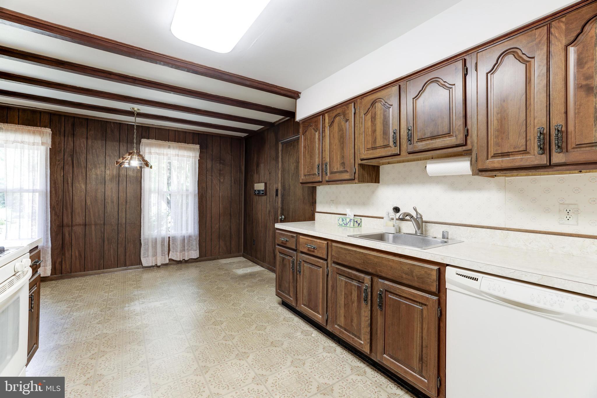 TANTALLON ON THE POTOMAC - Residential