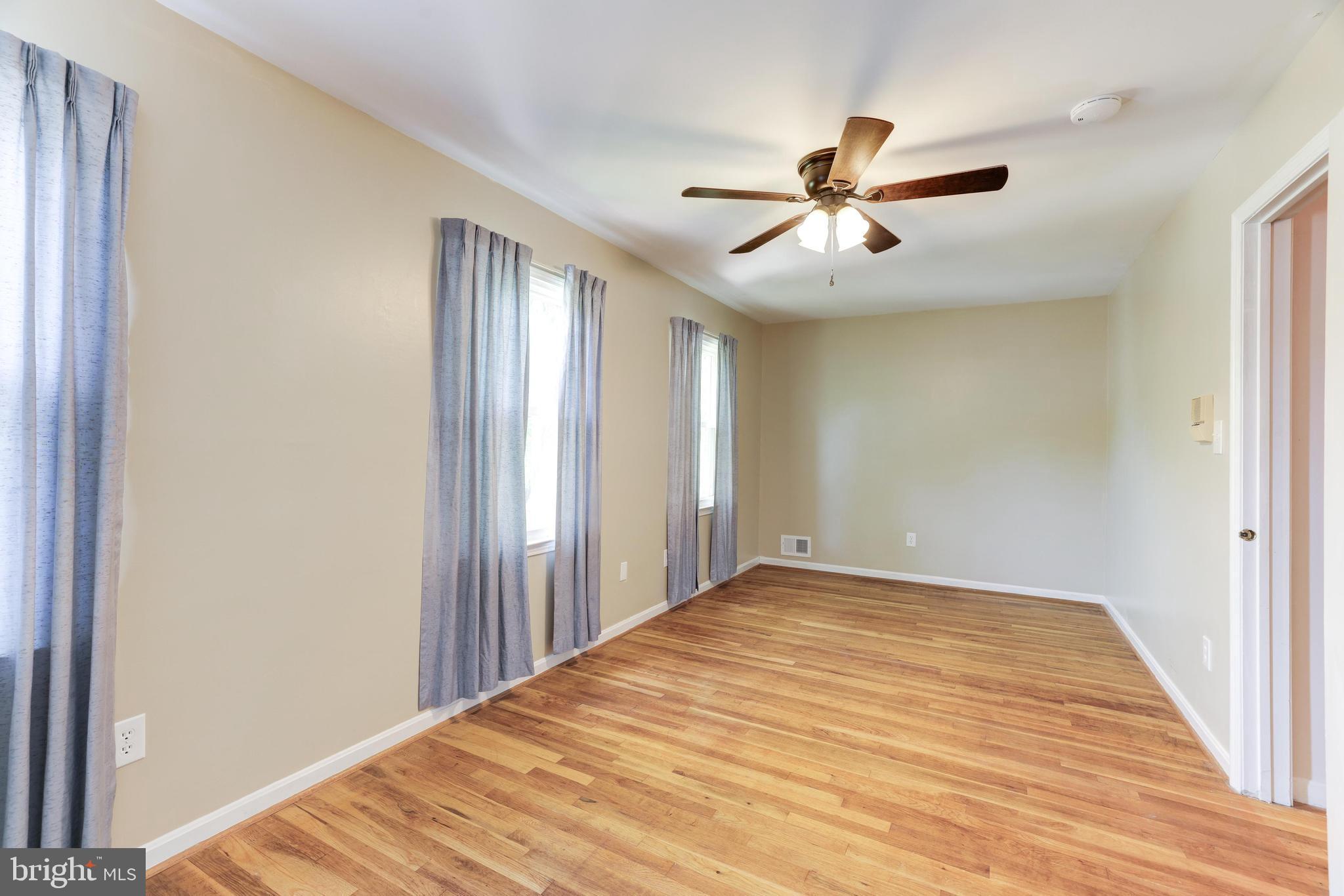 TANTALLON ON THE POTOMAC - Residential