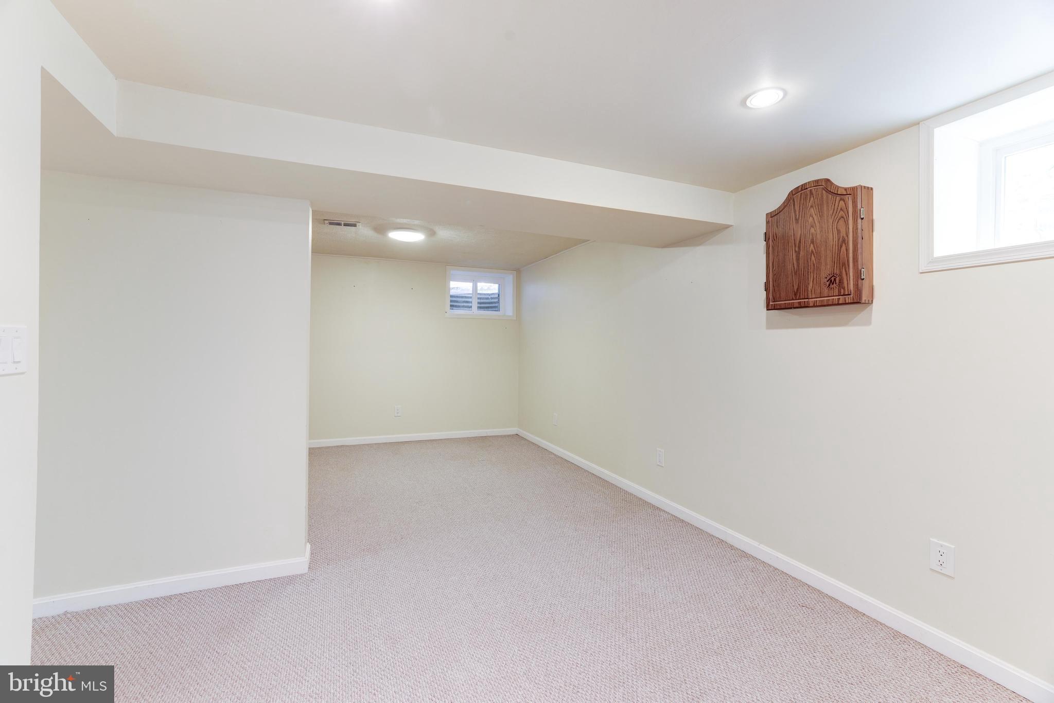 TANTALLON ON THE POTOMAC - Residential