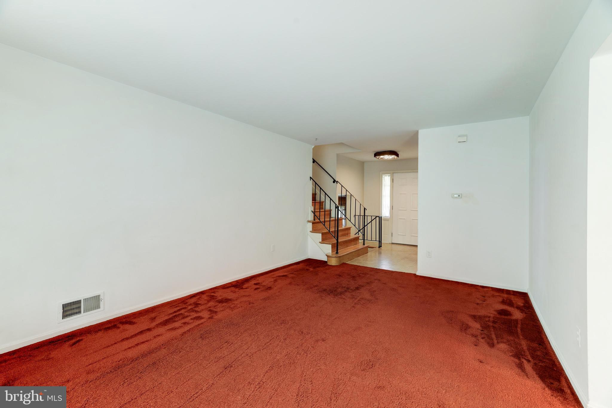 TANTALLON ON THE POTOMAC - Residential