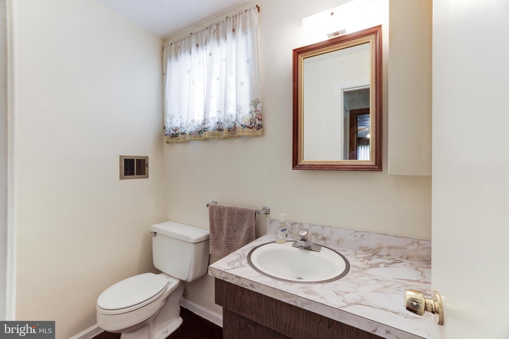 TANTALLON ON THE POTOMAC - Residential