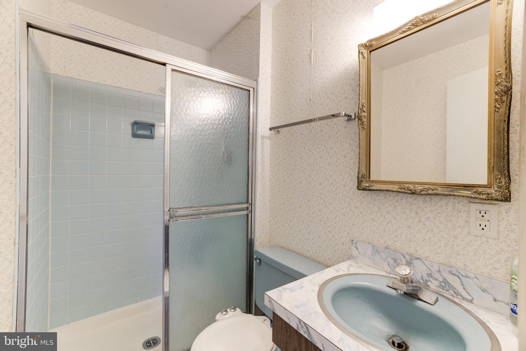 TANTALLON ON THE POTOMAC - Residential