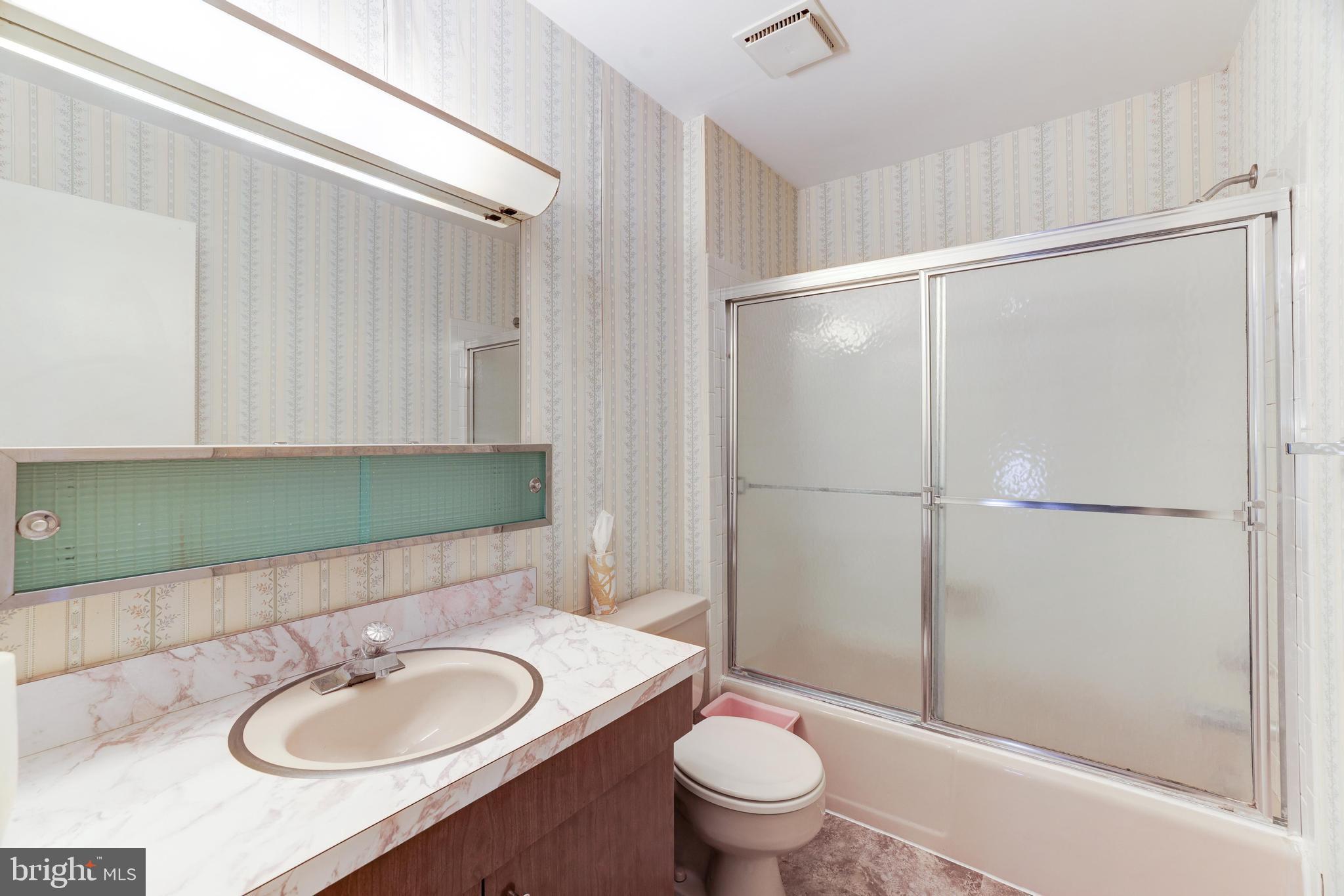 TANTALLON ON THE POTOMAC - Residential