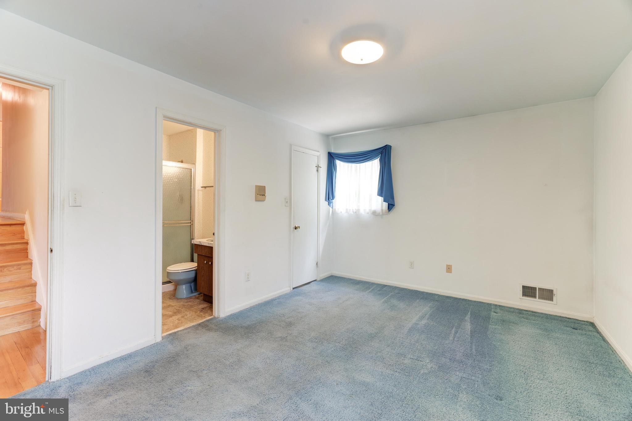 TANTALLON ON THE POTOMAC - Residential