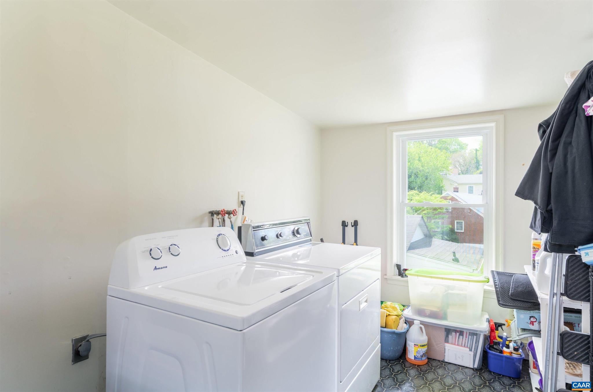 FIFE ESTATE - Residential