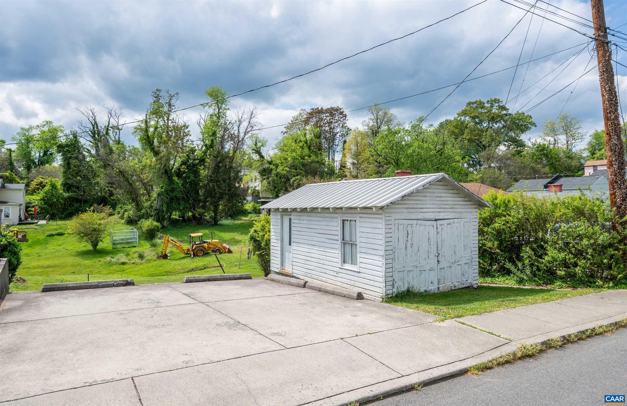 FIFE ESTATE - Residential