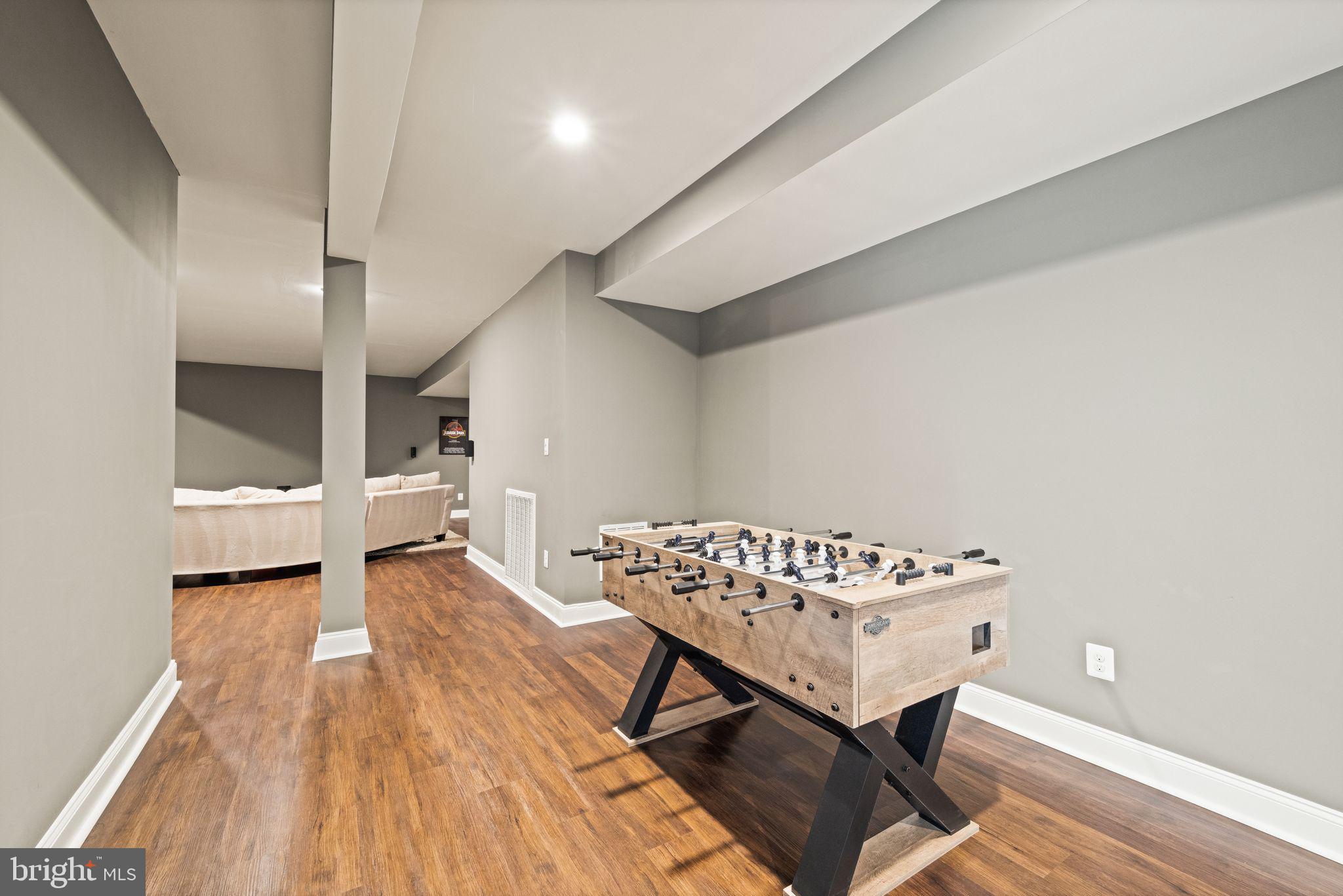 DOMINION VALLEY COUNTRY CLUB - Residential